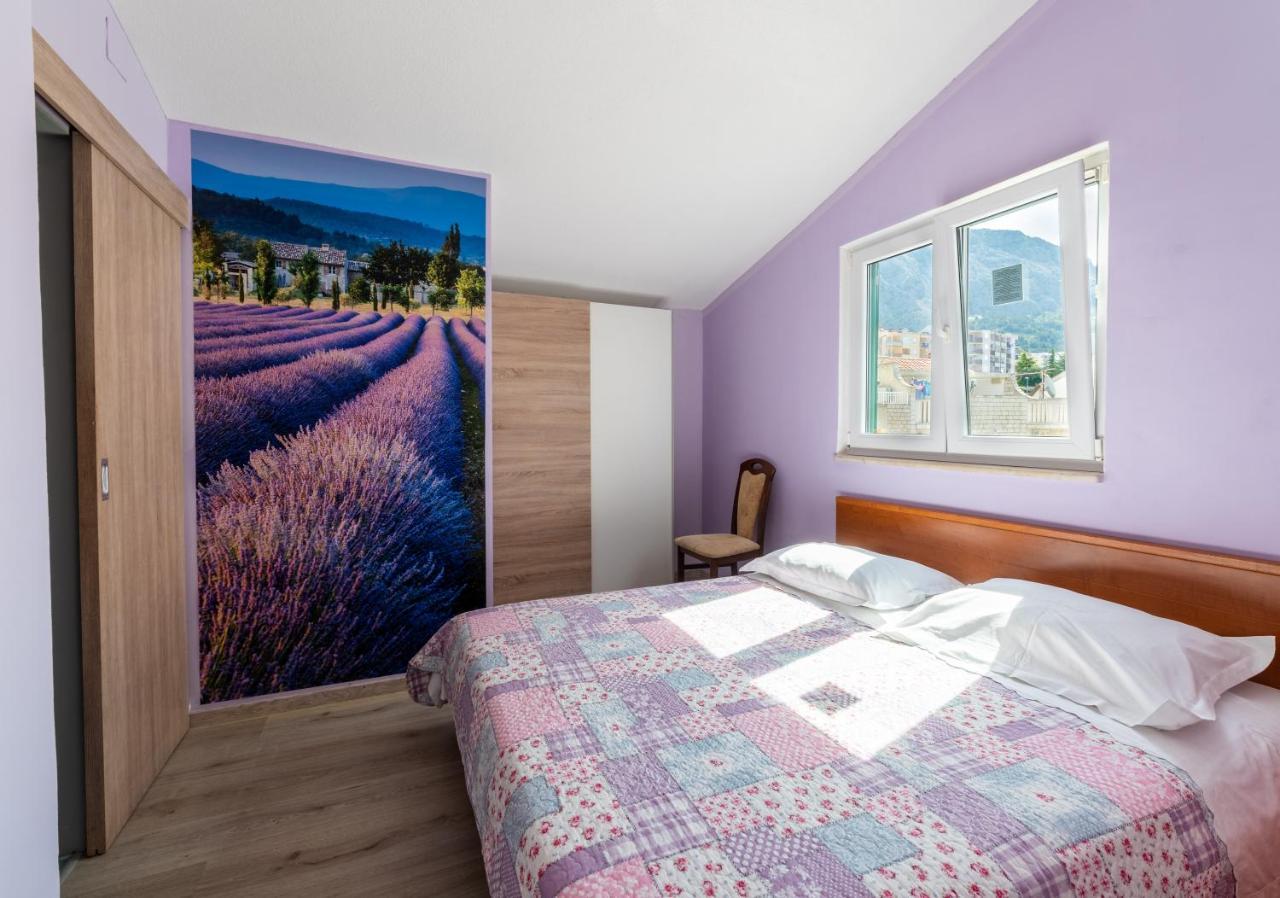 Apartments Ribarevic Макарска Екстериор снимка