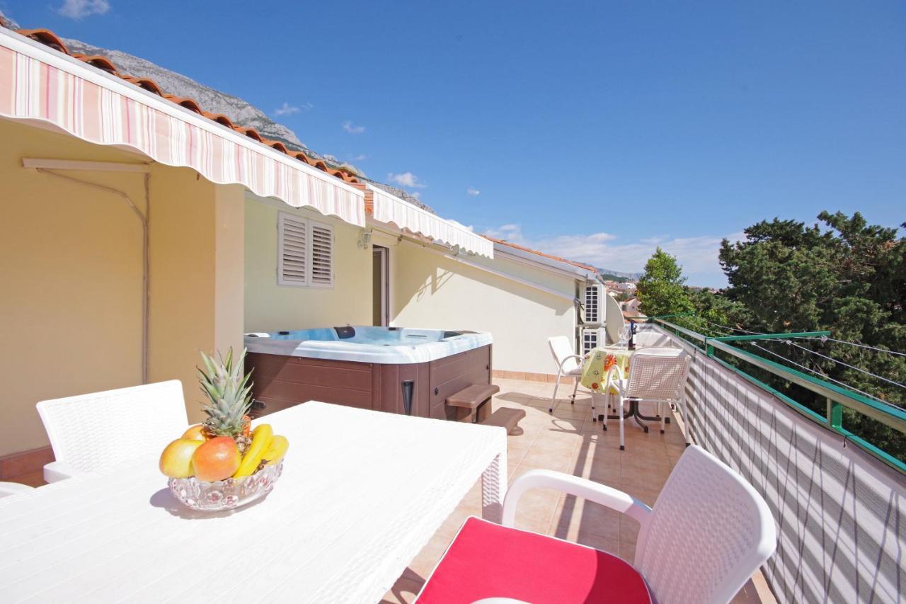 Apartments Ribarevic Макарска Екстериор снимка